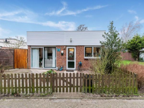 Endearing Holiday Home in Noordwijkerhout with Garden BBQ